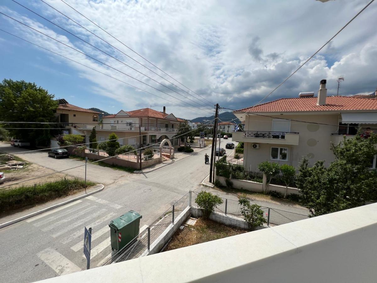 White Apartment - Thassos Town Exterior foto