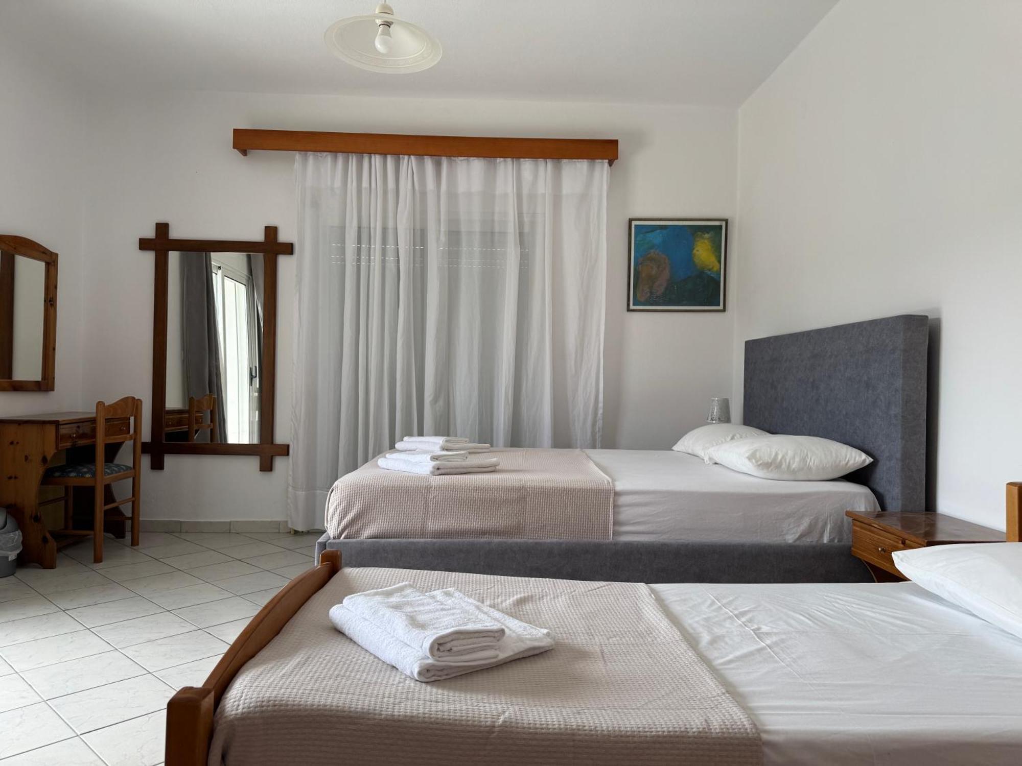 White Apartment - Thassos Town Exterior foto