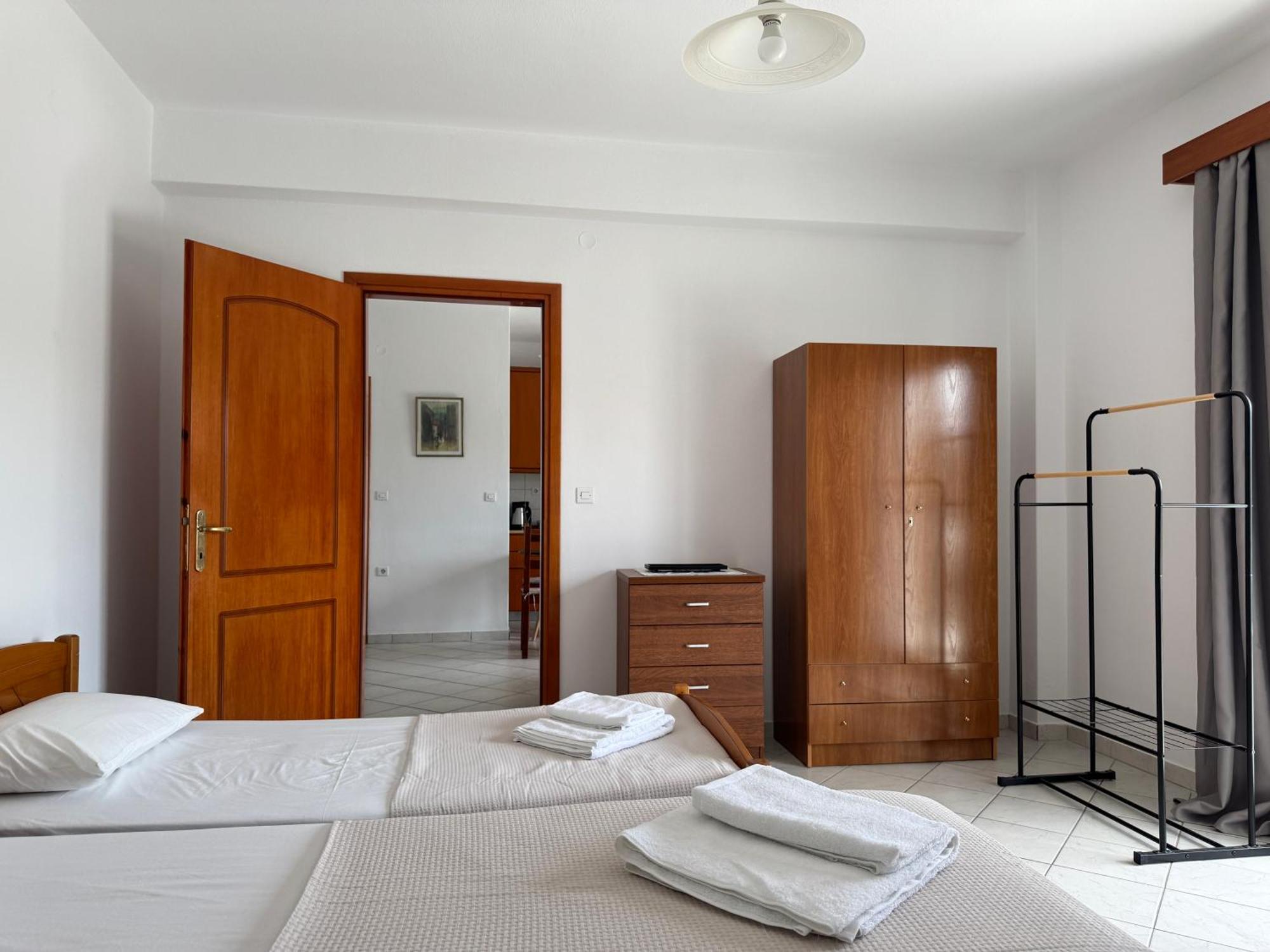 White Apartment - Thassos Town Exterior foto